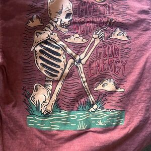 Men's Graphic Tee with Skeleton Design - Maroon